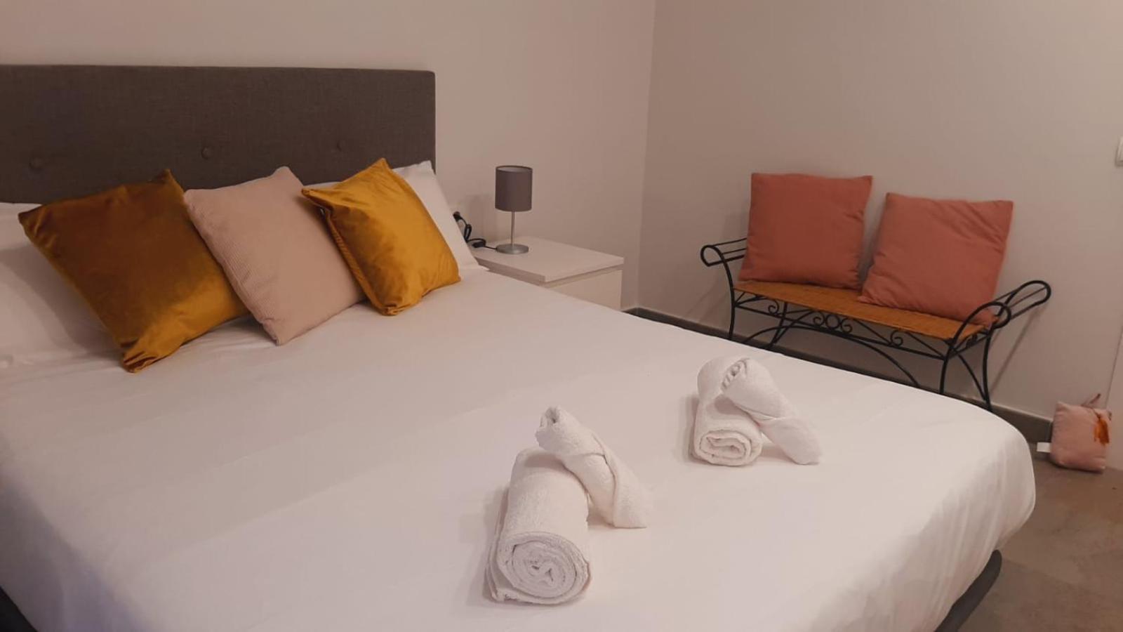 Glp Postiguet Apartman Alicante Kültér fotó