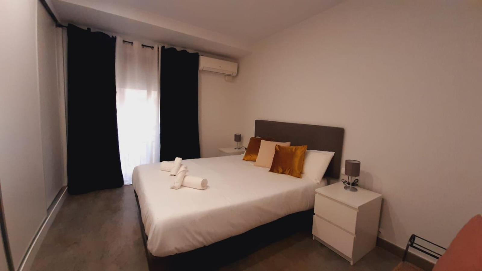Glp Postiguet Apartman Alicante Kültér fotó